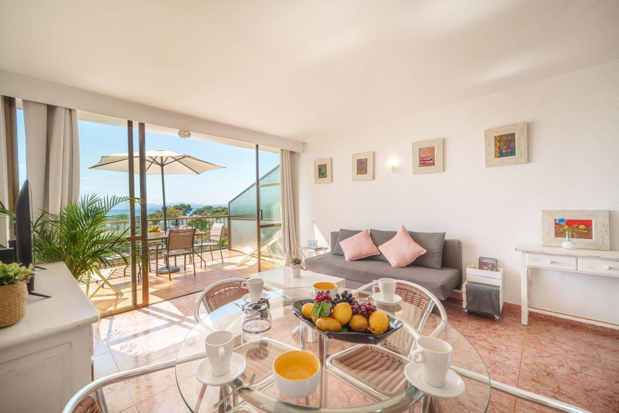 Apartment The Shell Ii, Beach Views And Pool Alcudia  Exterior photo