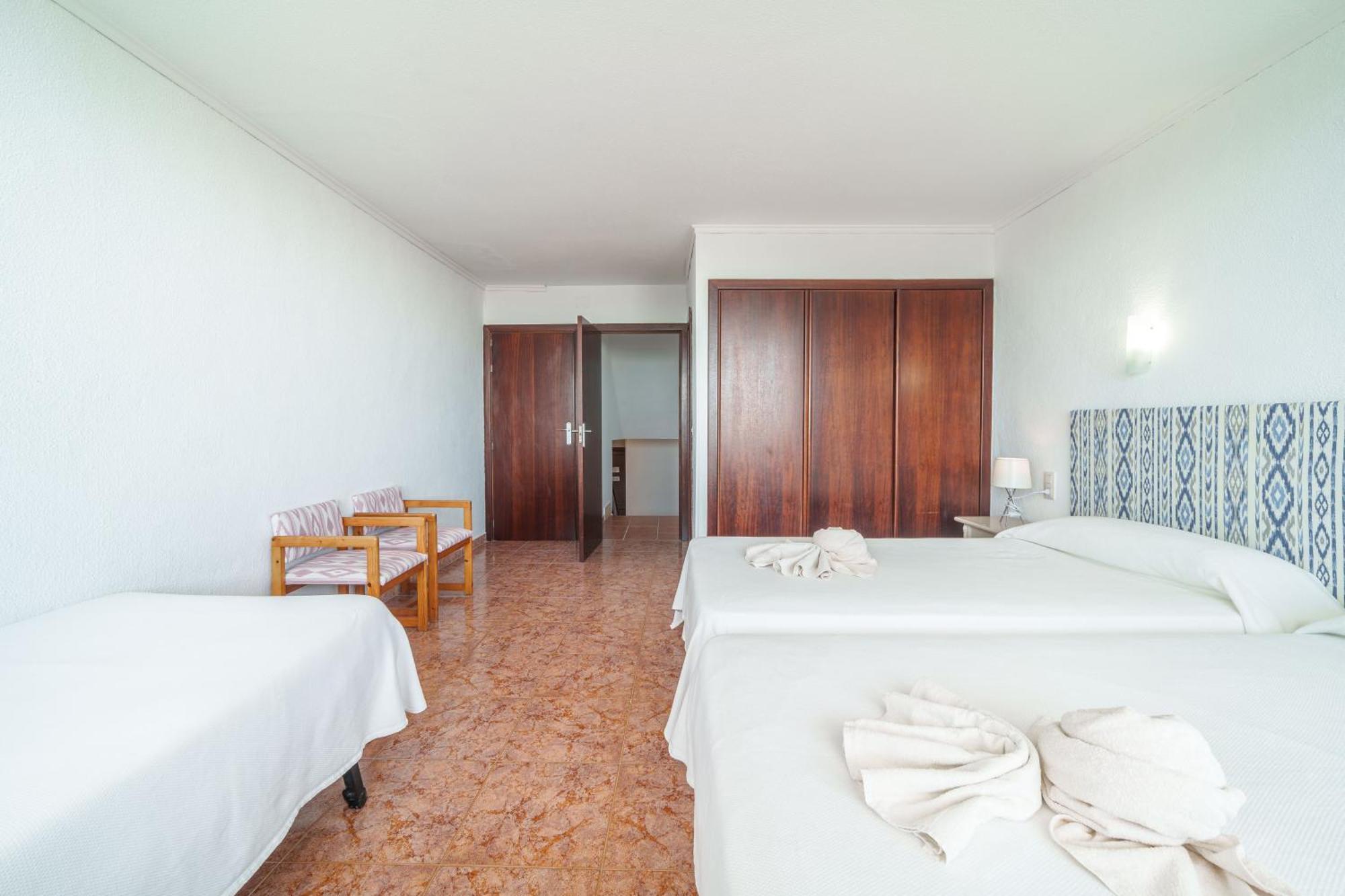 Apartment The Shell Ii, Beach Views And Pool Alcudia  Exterior photo
